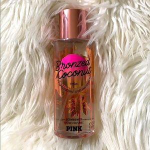 PINK Bronzed Coconut Mist